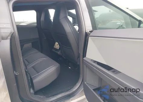 2024 Tesla Cybertruck z USA, uszkodzony, nr VIN 7G2CEHED2RA049086